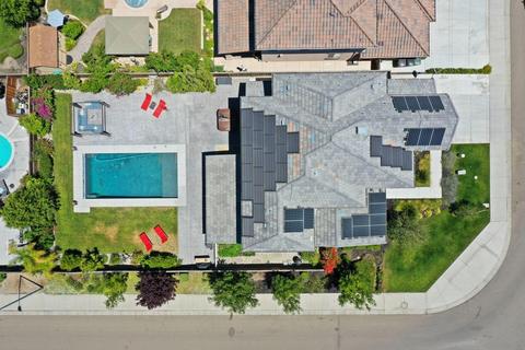 427 Delaney Ct, Tracy, CA 95377 photo 2