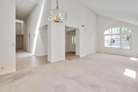 5006 Regency Dr, Rocklin, CA 95677 photo 4