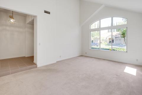 5006 Regency Dr, Rocklin, CA 95677 photo 6