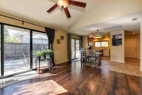 830 Donovan Ct, Davis, CA 95618 photo 4