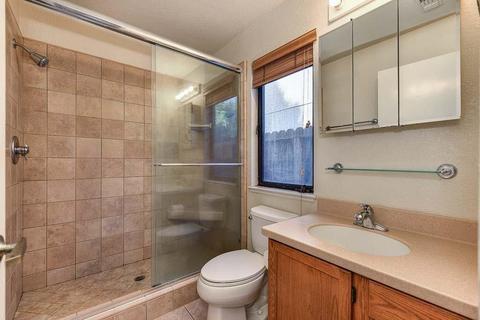 830 Donovan Ct, Davis, CA 95618 photo 12