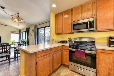 830 Donovan Ct, Davis, CA 95618 photo 5
