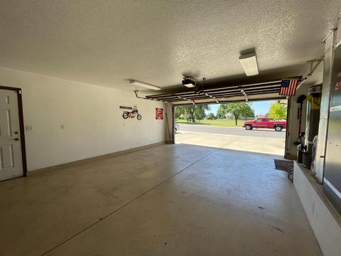 1310 April Pl, Manteca, CA 95336 photo 8