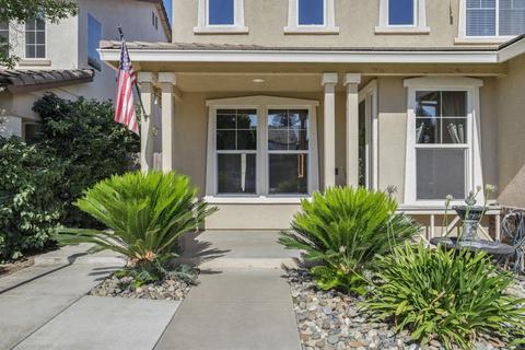 2909 Amir Pl, Modesto, CA 95355 photo 2