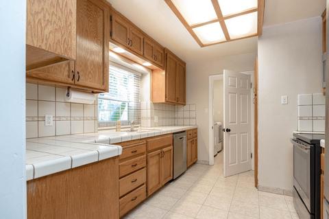 325 Wilson Ave, Modesto, CA 95354 photo 10