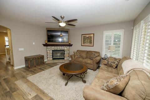 422 Memory Ln, Turlock, CA 95382 photo 14