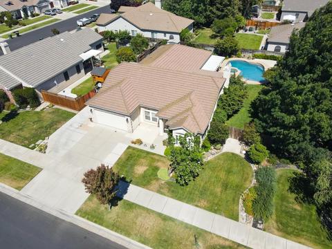 744 John Roos Ave, Ripon, CA 95366 photo 2