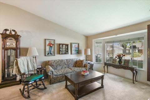 2912 Cherimoya Ct, Antelope, CA 95843 photo 6