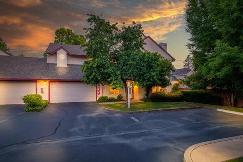 3813 Olivebranch Ln, Carmichael, CA 95608 photo 2