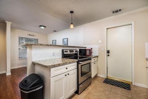 3813 Olivebranch Ln, Carmichael, CA 95608 photo 13
