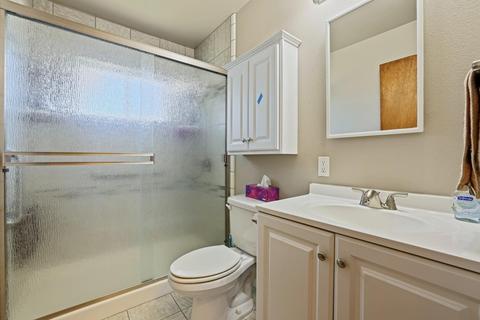 469 Murray St, Lodi, CA 95240 photo 8