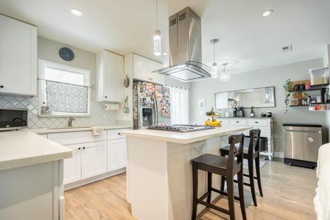 221 Phoenix Ave, Modesto, CA 95354 photo 3