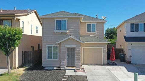 1913 Olivas Ct, Ceres, CA 95307 photo 3