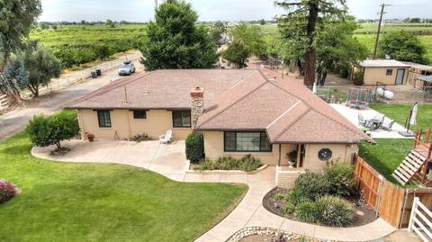 13137 E Kettleman Ln, Lodi, CA 95240 photo 2