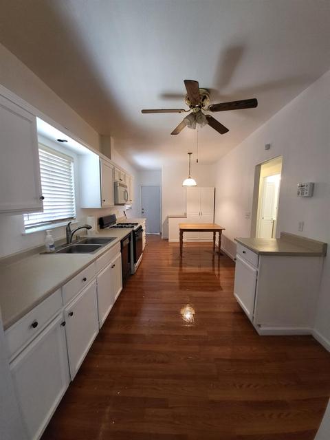 740 Mitchell, Turlock, CA 95380 photo 3