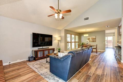 3313 Oak Stream Ct, Carmichael, CA 95608 photo 22