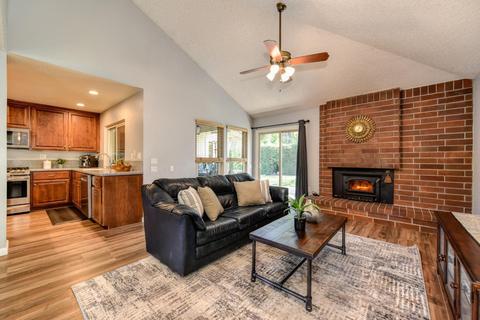 3313 Oak Stream Ct, Carmichael, CA 95608 photo 24