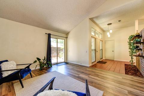 3313 Oak Stream Ct, Carmichael, CA 95608 photo 16