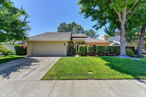 3313 Oak Stream Ct, Carmichael, CA 95608 photo 1
