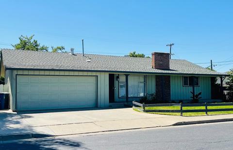 1755 Shirley St, Merced, CA 95341 photo 1