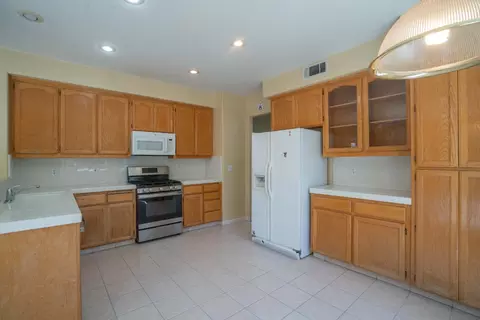 1772 Komenich, Manteca, CA 95336 photo 12