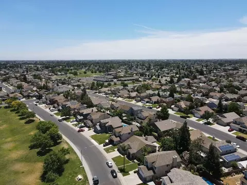 1772 Komenich, Manteca, CA 95336 photo 48