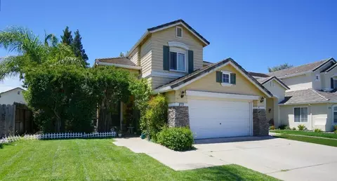 1772 Komenich, Manteca, CA 95336 photo 2