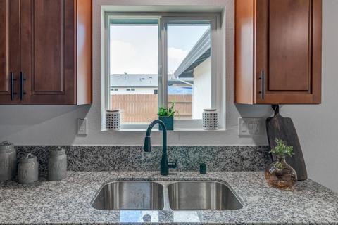 1860 14th, Olivehurst, CA 95961 photo 11