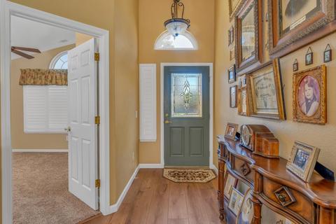 1021 Sparrow Ct, Merced, CA 95340 photo 5