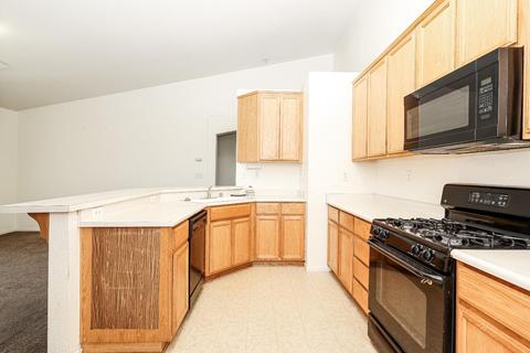 2130 W Solis St, Merced, CA 95348 photo 10