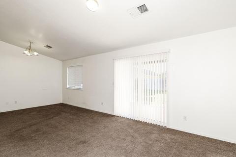 2130 W Solis St, Merced, CA 95348 photo 4