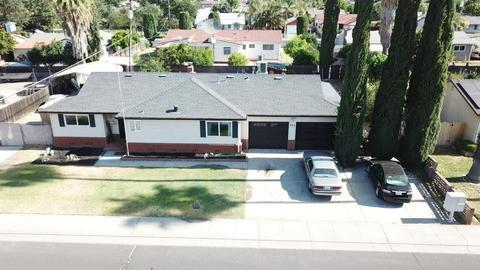 523 Maxwell Ln, Lathrop, CA 95330 photo 1