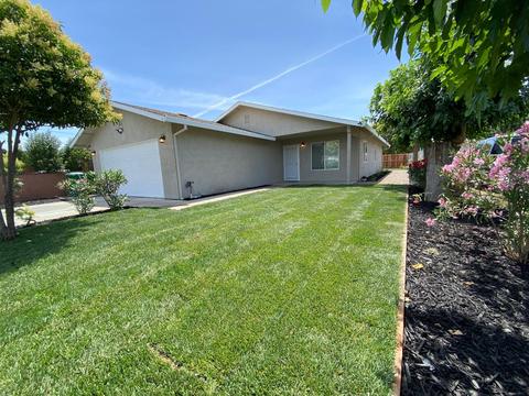 5608 E Marsh St, Stockton, CA 95215 photo 1