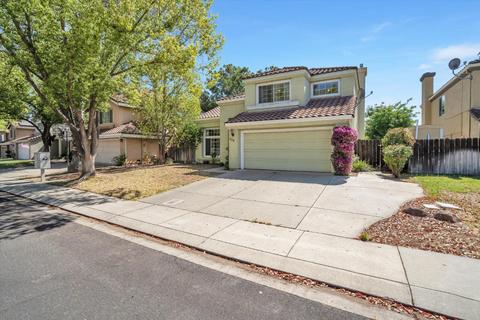 520 Wilmont Ln, Modesto, CA 95357 photo 4