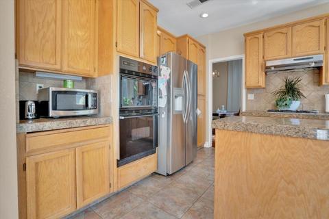 520 Wilmont Ln, Modesto, CA 95357 photo 12