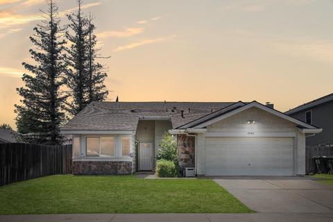 3958 Running Bear Way, Antelope, CA 95843 photo 1