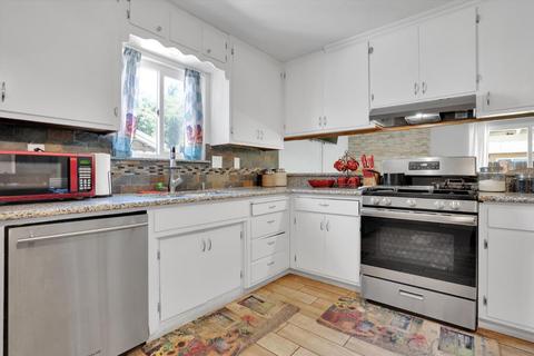 404 Bootjack Way, Modesto, CA 95351 photo 8
