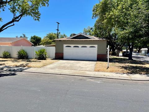 2324 Coston Ave, Modesto, CA 95350 photo 2