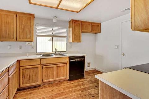 8112 Bonelli Ct, Antelope, CA 95843 photo 12