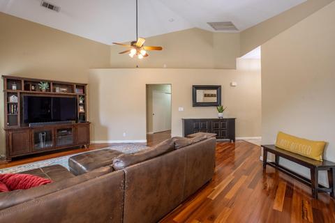 303 Douma Way, Ripon, CA 95366 photo 9