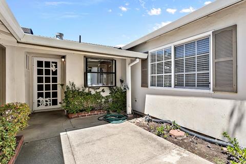 5435 Earnell St, Carmichael, CA 95608 photo 4