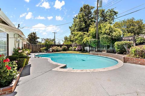 5435 Earnell St, Carmichael, CA 95608 photo 32