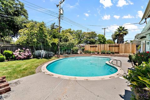 5435 Earnell St, Carmichael, CA 95608 photo 33