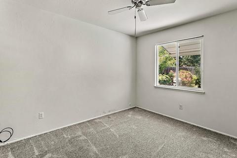 5435 Earnell St, Carmichael, CA 95608 photo 21