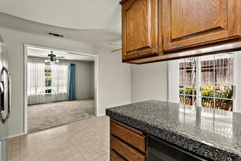 5435 Earnell St, Carmichael, CA 95608 photo 14