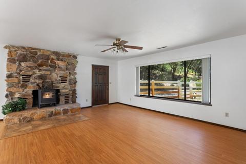 3232 Gingham Ct, Placerville, CA 95667 photo 2
