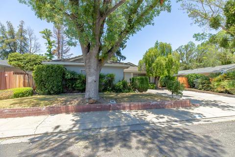 2433 Ada St, Modesto, CA 95354 photo 4