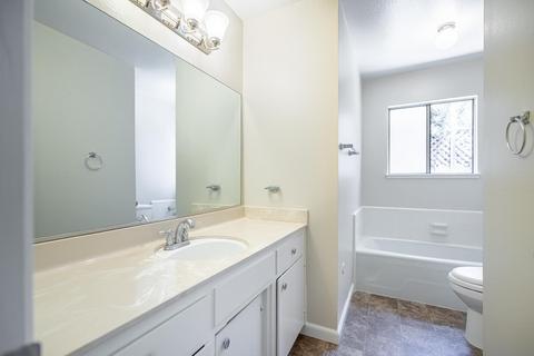 2433 Ada St, Modesto, CA 95354 photo 14