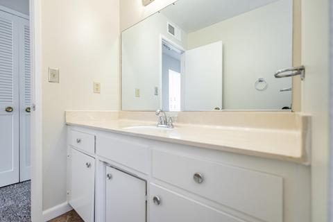 2433 Ada St, Modesto, CA 95354 photo 15