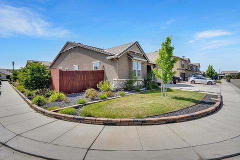 2385 Cornwall Ave, Manteca, CA 95337 photo 3